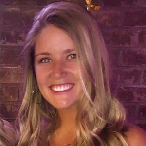 Meet your Posher, Paige